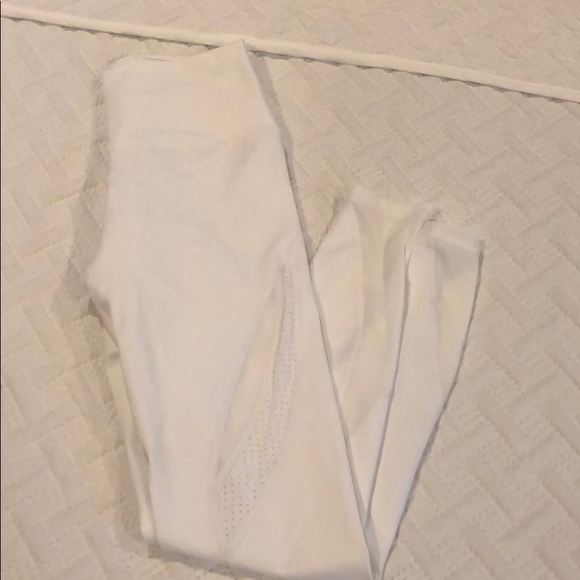 aerie Pants - Chill play move Aerie leggings